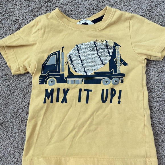 H&M Shirts & Tops 35 Kids Hm Change Color Sequence Shirt Sz 46 Y